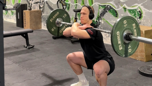 Przysiad przedni / front squat