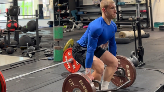 Martwy ciąg trap bar / trap bar deadlift