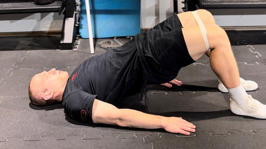 Iso glute bridge / mini band